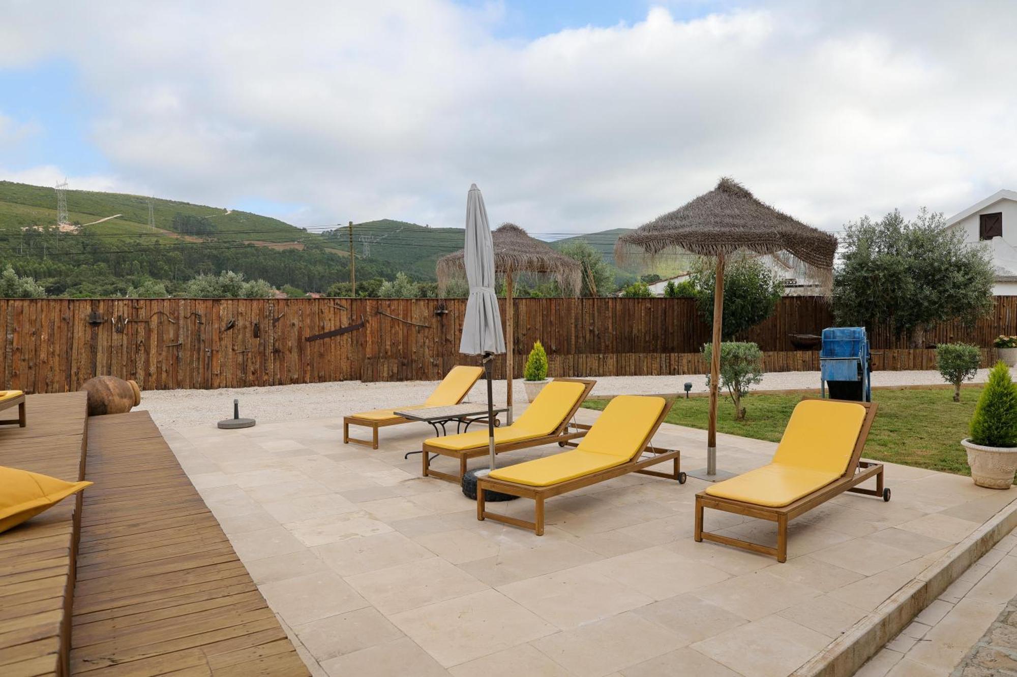 Villa Renovated Wine Press House - With Pool Porto de Mós Exterior foto