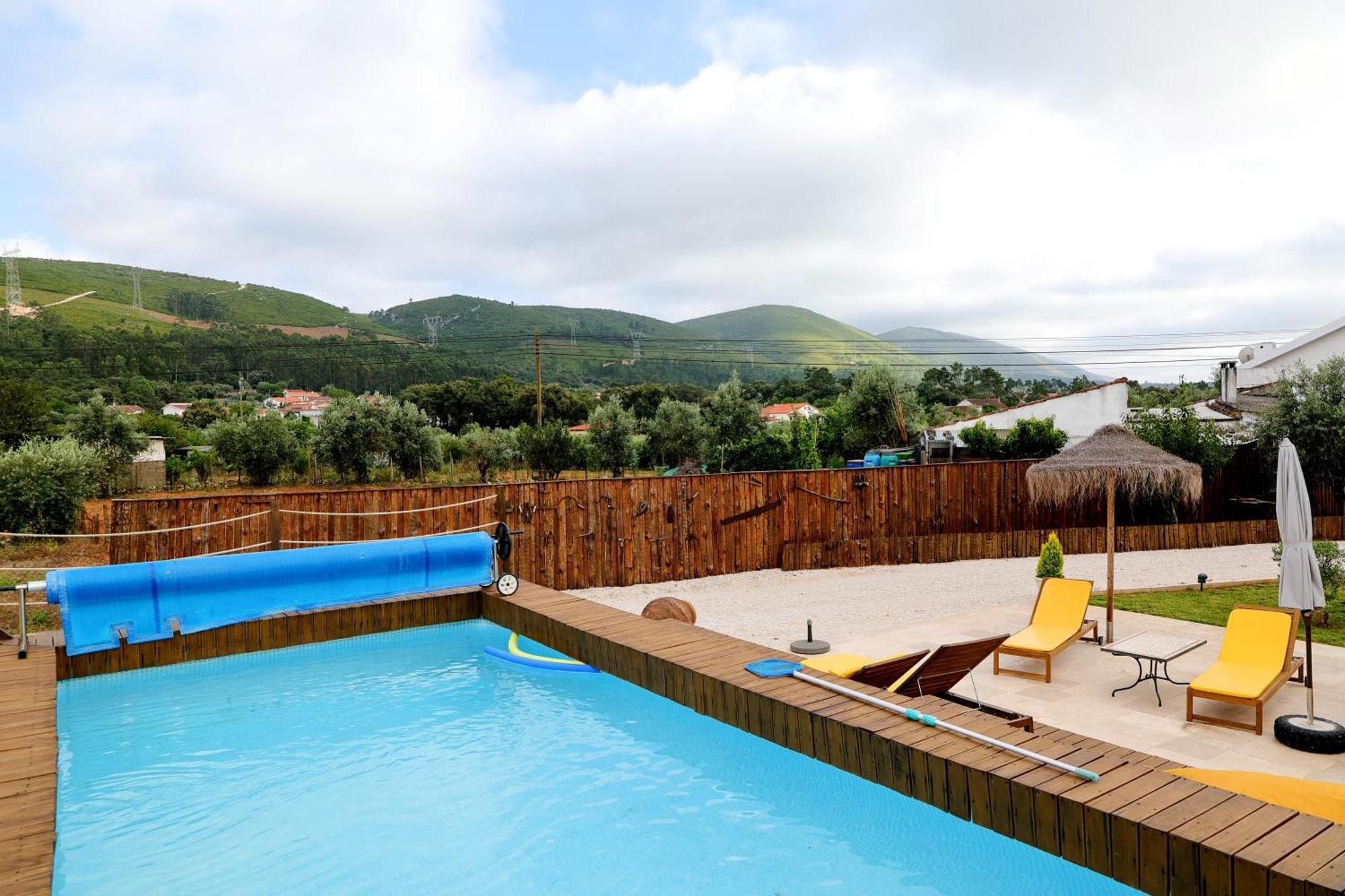 Villa Renovated Wine Press House - With Pool Porto de Mós Exterior foto